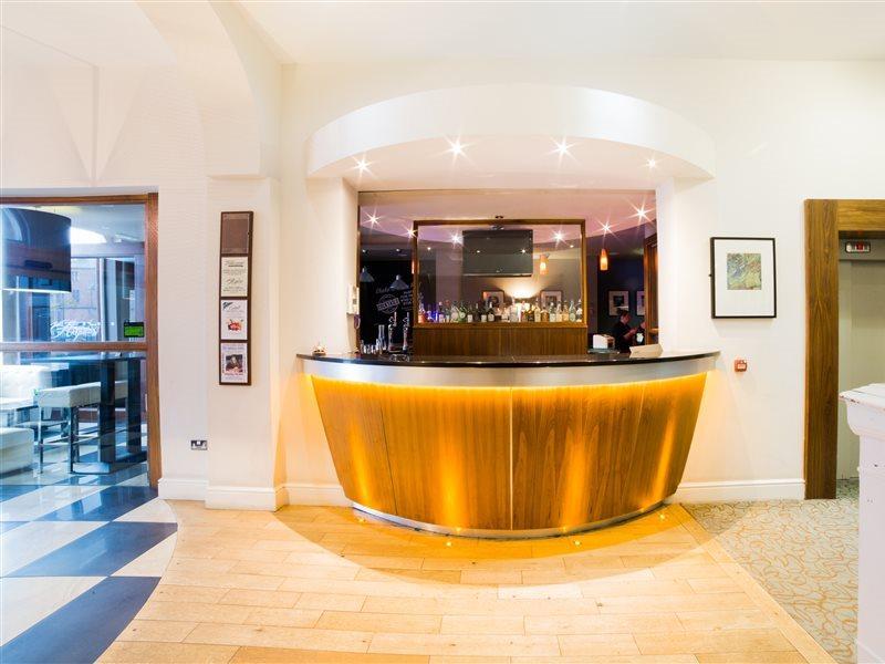 Oyo Imperial Hotel 3*