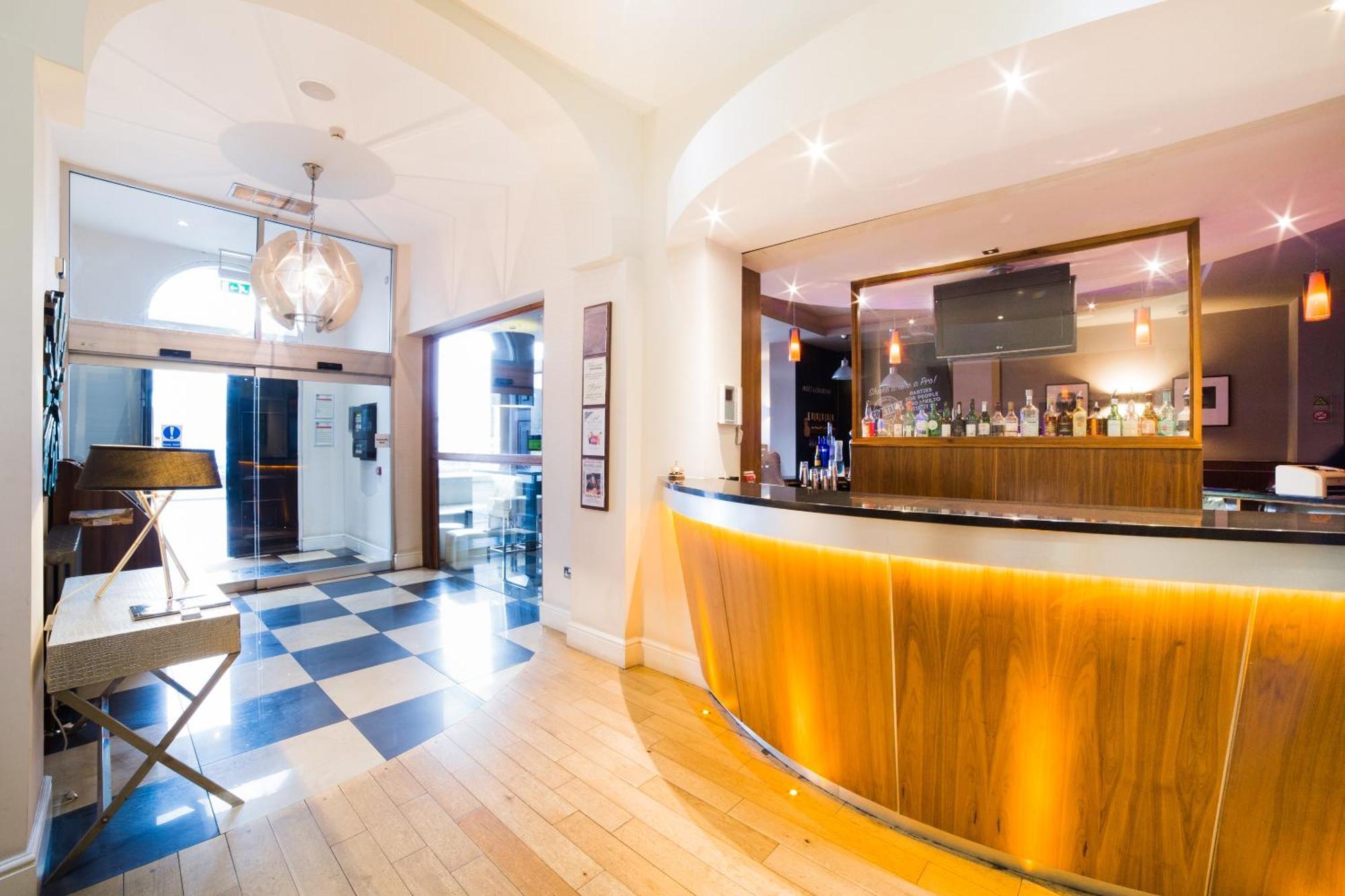 Hotel Oyo Imperial